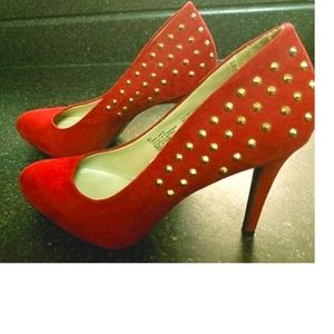 BUNDLE SALE SHOES 8.5